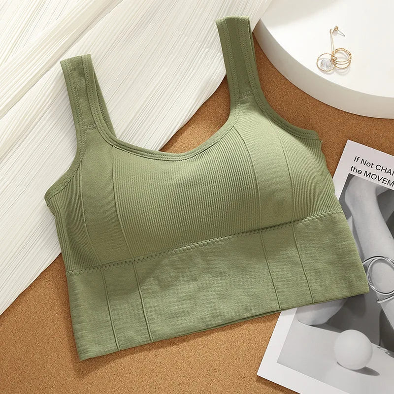 Women's Breathable Sports Bra – Seamless Yoga & Fitness Top