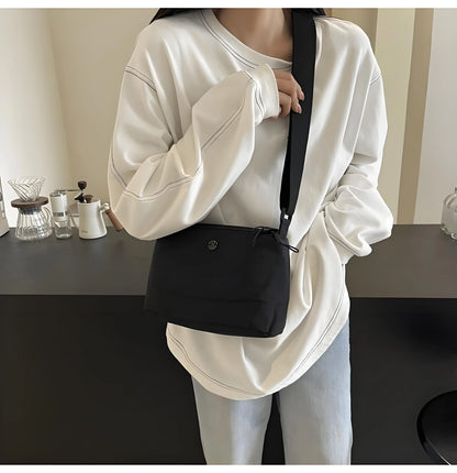 Multi-functional Nylon Crossbody Bag Niche Design Zipper Waterproof Shoulder Bag Solid Color Korean Style Small Phone Bag Women