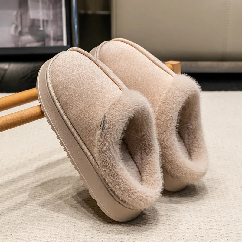 Fluffy Men’s Winter Slippers – Faux Suede Indoor Shoes with Plush Lining & Anti-Slip Sole